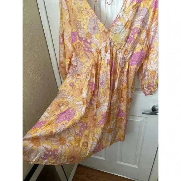 NWT Floral Babydoll Women’s Size S H&M Puff Sleeves V Neck Oversized Pink Yellow - Picture 13 of 13